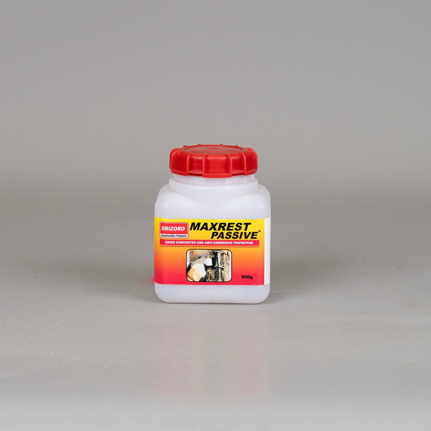 Drizoro Maxrest Passive rebar corrosion protection primer in 500g jar.